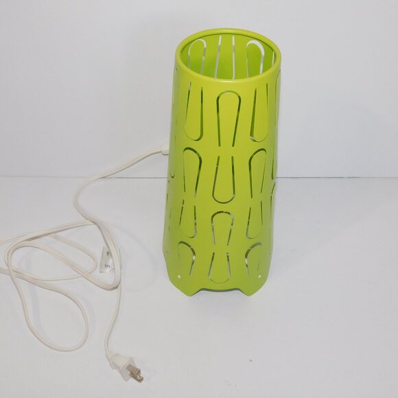 VTG 90s IKEA Kajuta Lime Green 12" Retro Modern Cut out Metal table Lamp - Picture 2 of 11
